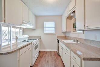 316 Wallace Dr in Crowley, TX - Building Photo - Building Photo