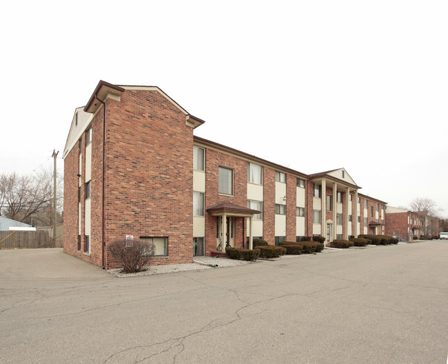 Margo Capri in Westland, MI - Foto de edificio - Building Photo