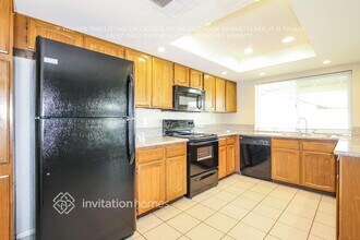 5634 W Altadena Ave in Glendale, AZ - Foto de edificio - Building Photo