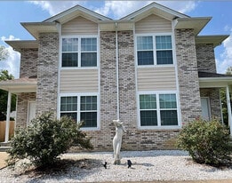 941 Christian St, Unit 2 in Morehead, KY - Building Photo