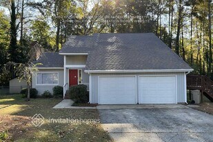 911 Buckingham Rd in Garner, NC - Building Photo