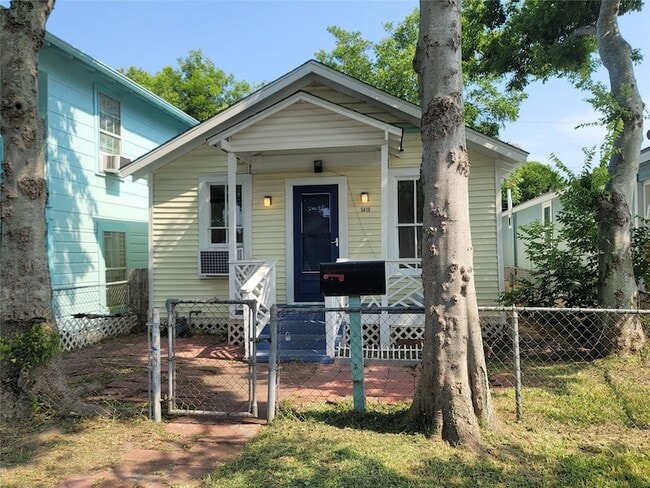 property at 5419 Avenue R 1/2