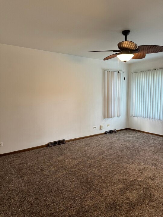 16725 Crane Ave in Hazel Crest, IL - Building Photo