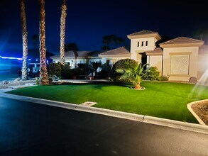 7220 Shallowford Ave in Las Vegas, NV - Building Photo - Building Photo