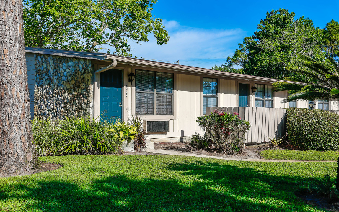 Branchwood Apartments in Winter Park, FL - Foto de edificio