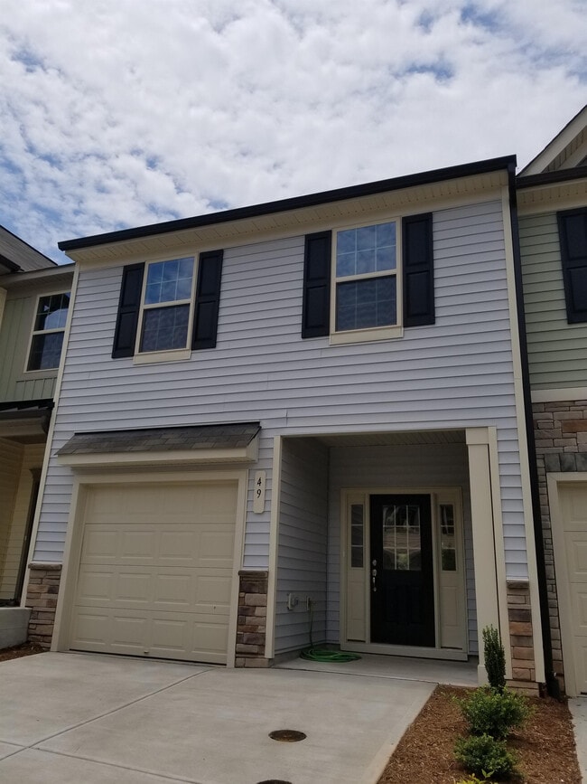 property at 49 E Grove Point Dr