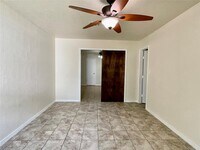 7518 Log Cradle Dr photo'