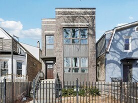 3516 W Hirsch St in Chicago, IL - Building Photo