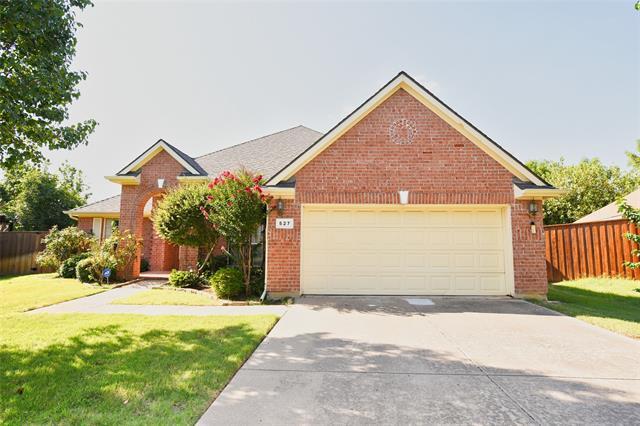 527 Buckingham Ct in Coppell, TX - Building Photo