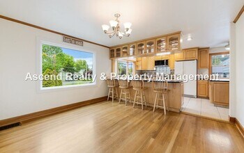 3400 SW 110th Ave in Beaverton, OR - Building Photo - Building Photo