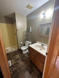 314 E Spruce St photo'