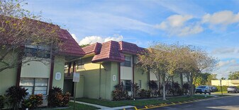 3282 NW 104th Ave in Coral Springs, FL - Building Photo