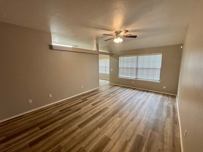 916 Brandywine Ln in Norman, OK - Building Photo - Building Photo