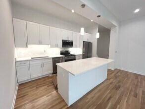 822 N Winchester Ave in Chicago, IL - Building Photo - Building Photo