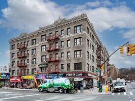 156-158 Dyckman St in New York, NY - Building Photo