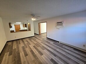 1401 River View Ave, Unit A in Stevens Point, WI - Building Photo - Building Photo