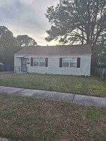 2531 Vincent Ave in Norfolk, VA - Building Photo