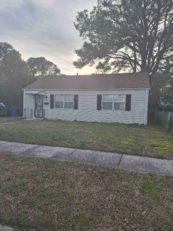 property at 2531 Vincent Ave