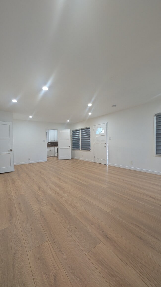 3232 Brookhill St in Glendale, CA - Building Photo - Building Photo