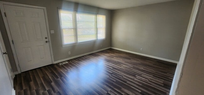 1901 Canterbury Cir NW in Huntsville, AL - Building Photo - Building Photo