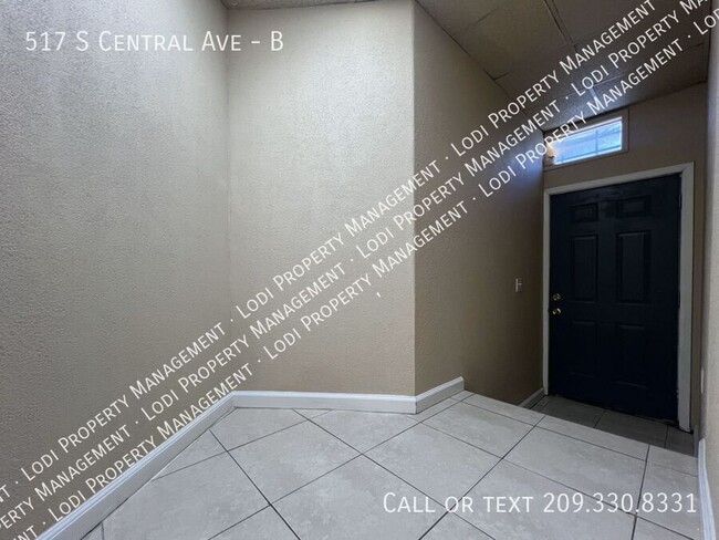 517 S Central Ave in Lodi, CA - Building Photo - Building Photo