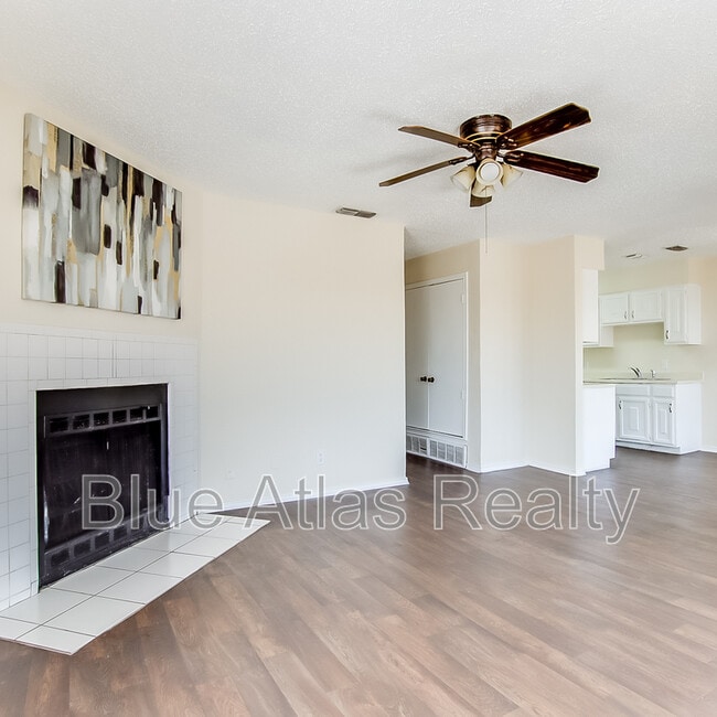 8133 Foxfire Ln in White Settlement, TX - Building Photo - Building Photo