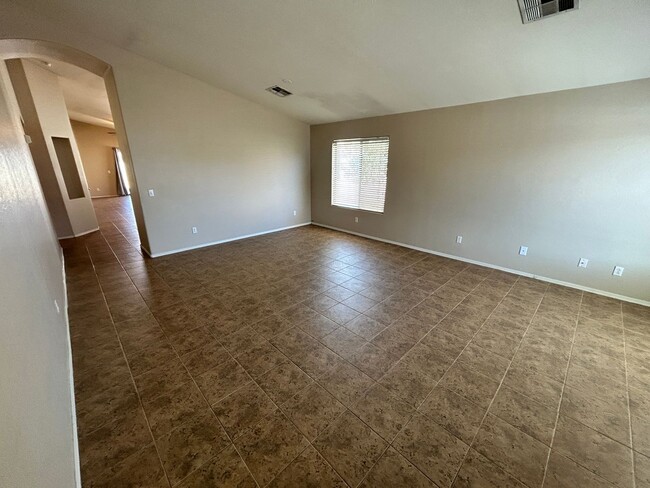 14154 N 133rd Dr in Surprise, AZ - Building Photo - Building Photo