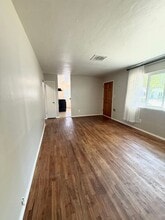 415 11th St in Paso Robles, CA - Building Photo - Building Photo