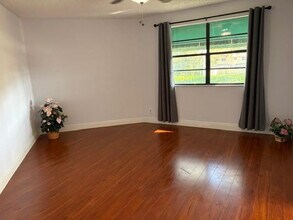 3639 NW 6th St in Deerfield Beach, FL - Building Photo - Building Photo