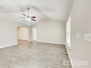 105 Pinto Ln in Zebulon, NC - Building Photo - Building Photo