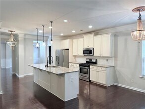 619 Georgia Way in Woodstock, GA - Building Photo - Building Photo