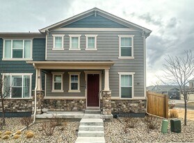 17405 Pacific Peak Cir in Parker, CO - Building Photo