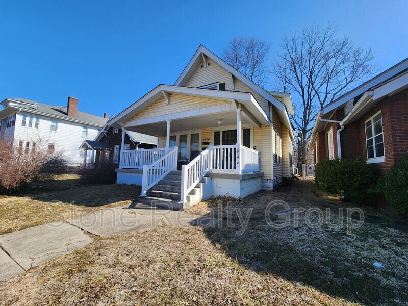 1814 S 7th St in Terre Haute, IN - Building Photo