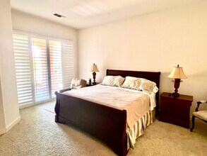 18 Vía Bella in Rancho Mirage, CA - Building Photo - Building Photo