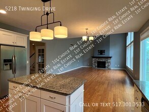 5218 Twinging Drive in Okemos, MI - Building Photo - Building Photo