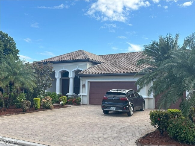 12500 Fairmont Dr