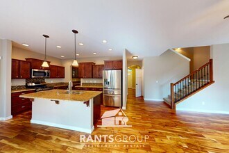 1515 Vineyard Ave SE in Olympia, WA - Foto de edificio - Building Photo