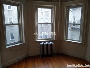 1198 Boylston St in Boston College, MA - Building Photo - Building Photo