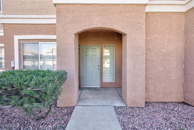 10525 Pine Glen Ave in Las Vegas, NV - Building Photo - Building Photo