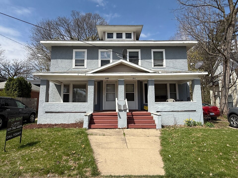 309-311 Fitch St in Albion, MI - Building Photo
