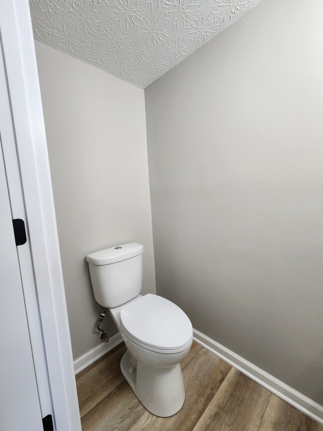 7497 Stonetrail Way in Reynoldsburg, OH - Building Photo - Building Photo