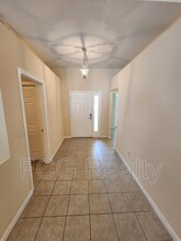 997 Gascony Ct in Kissimmee, FL - Foto de edificio - Building Photo