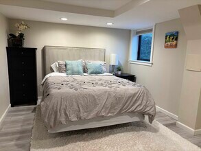 12716 8th Ave NW in Seattle, WA - Building Photo - Building Photo