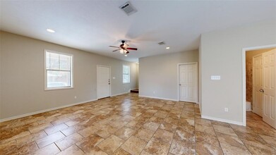 821 Ave B in College Station, TX - Building Photo - Building Photo