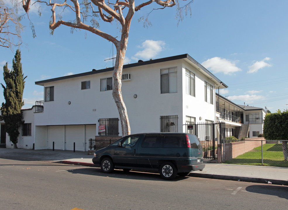 7022 Malabar St in Huntington Park, CA - Building Photo