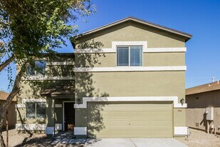 1836 E Silversmith Trail in San Tan Valley, AZ - Building Photo