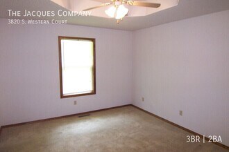 3820 S Western Ct in Springfield, MO - Building Photo - Building Photo