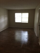 229 E King St, Unit 13 in Boone, NC - Building Photo - Building Photo