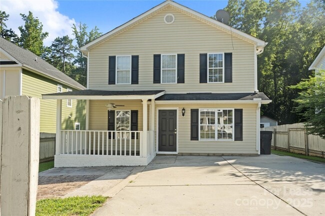 property at 717 Dawn Cir