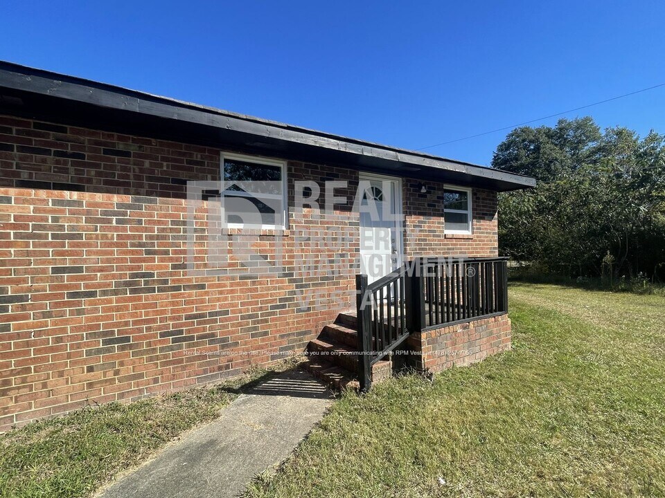 693-697 Bowman St in Macon, GA - Building Photo